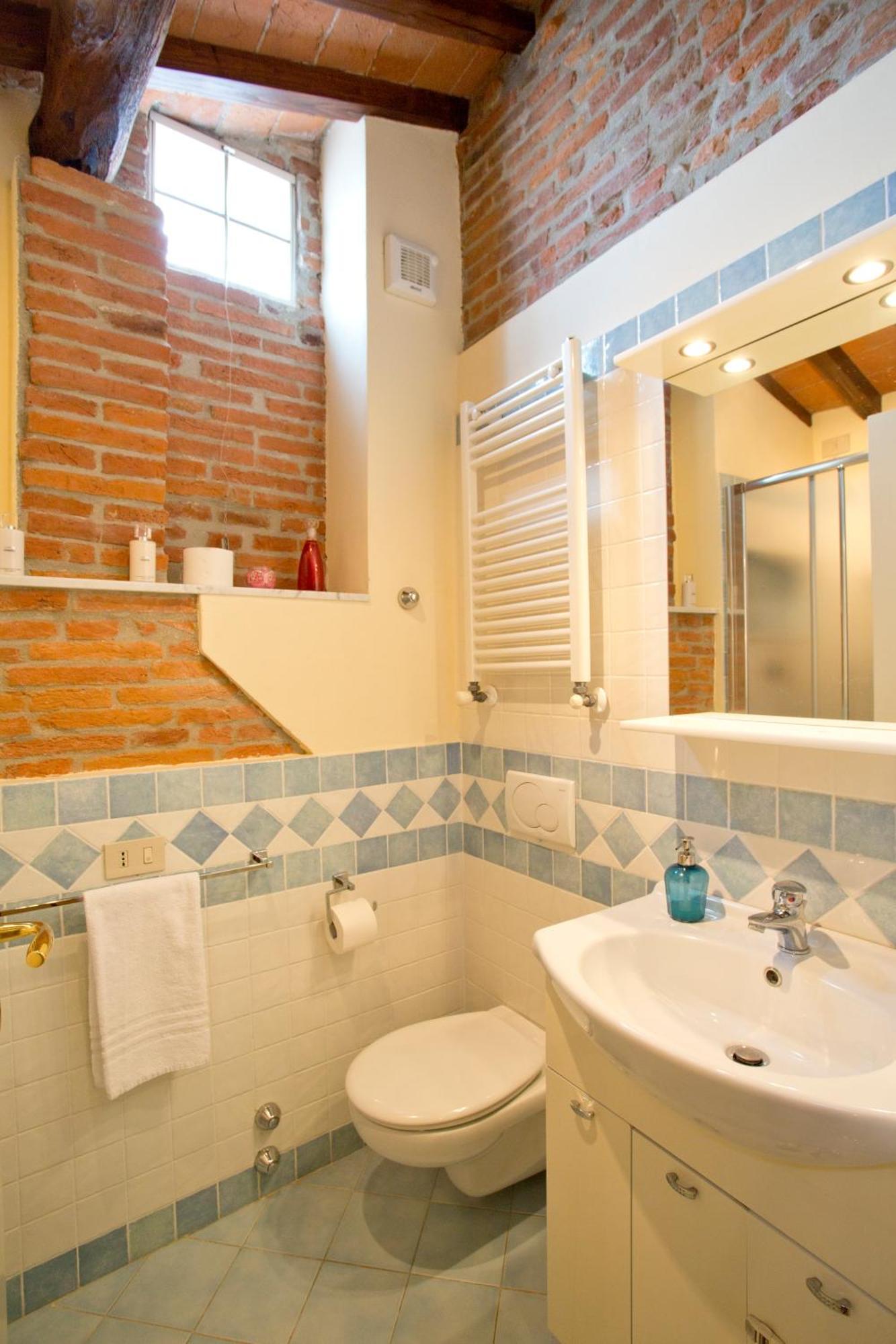 Casa San Girolamo Historic Flat With Cosy Terrace In Lucca'S City Centre ภายนอก รูปภาพ