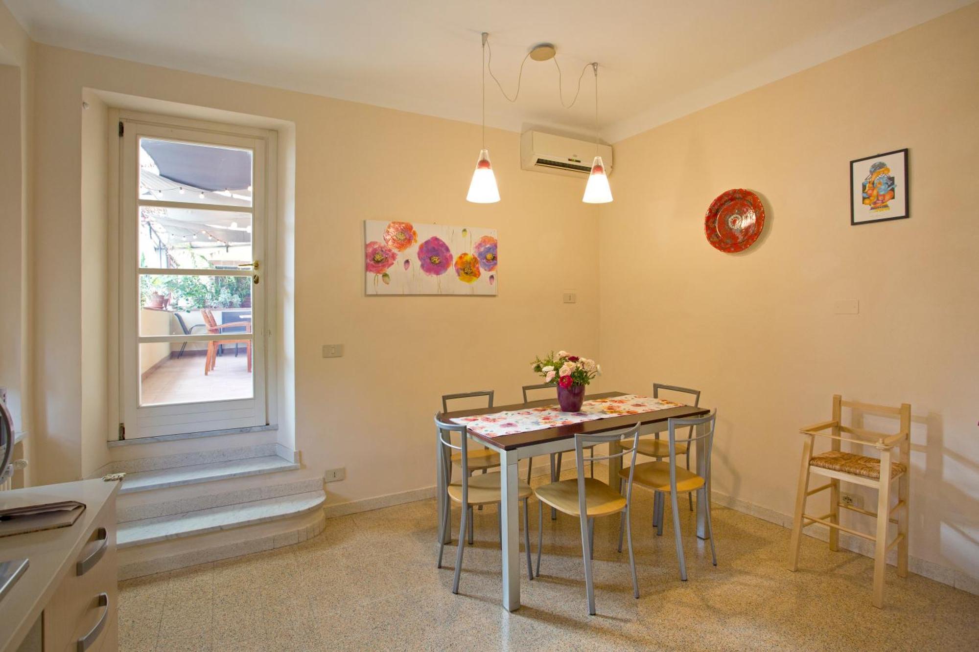 Casa San Girolamo Historic Flat With Cosy Terrace In Lucca'S City Centre ภายนอก รูปภาพ